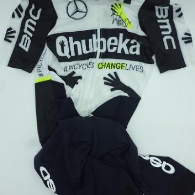 Combinaison route QHUBEKA 2021 (taille M, signée)
