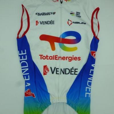 Gilet imperméable TOTAL-ENERGIES 2021 (taille M)