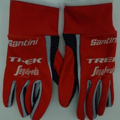 Gants 1/2 saison rouges TREK-SEGAFREDO 2021 (taille XS)